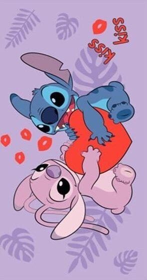 Stitch en Angel strandlaken Kiss paars 70 x 140 cm Katoen